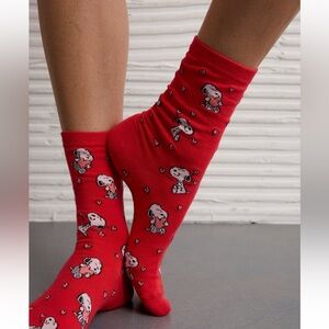 🆕🦅AE SNOOPY VALENTINE’S DAY CREW SOCKS